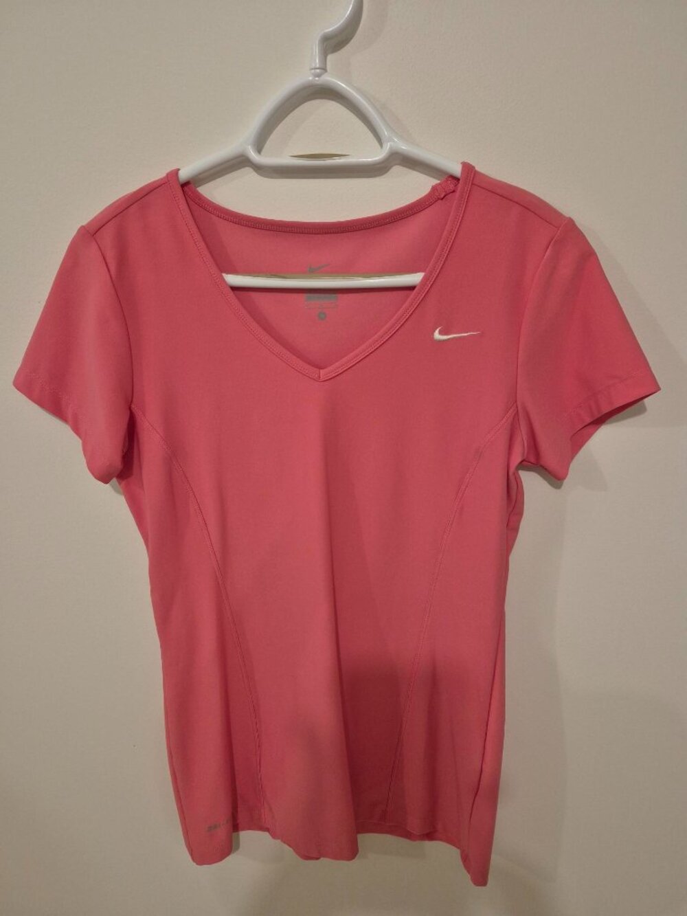 Nike Dri-Fit Tee - M